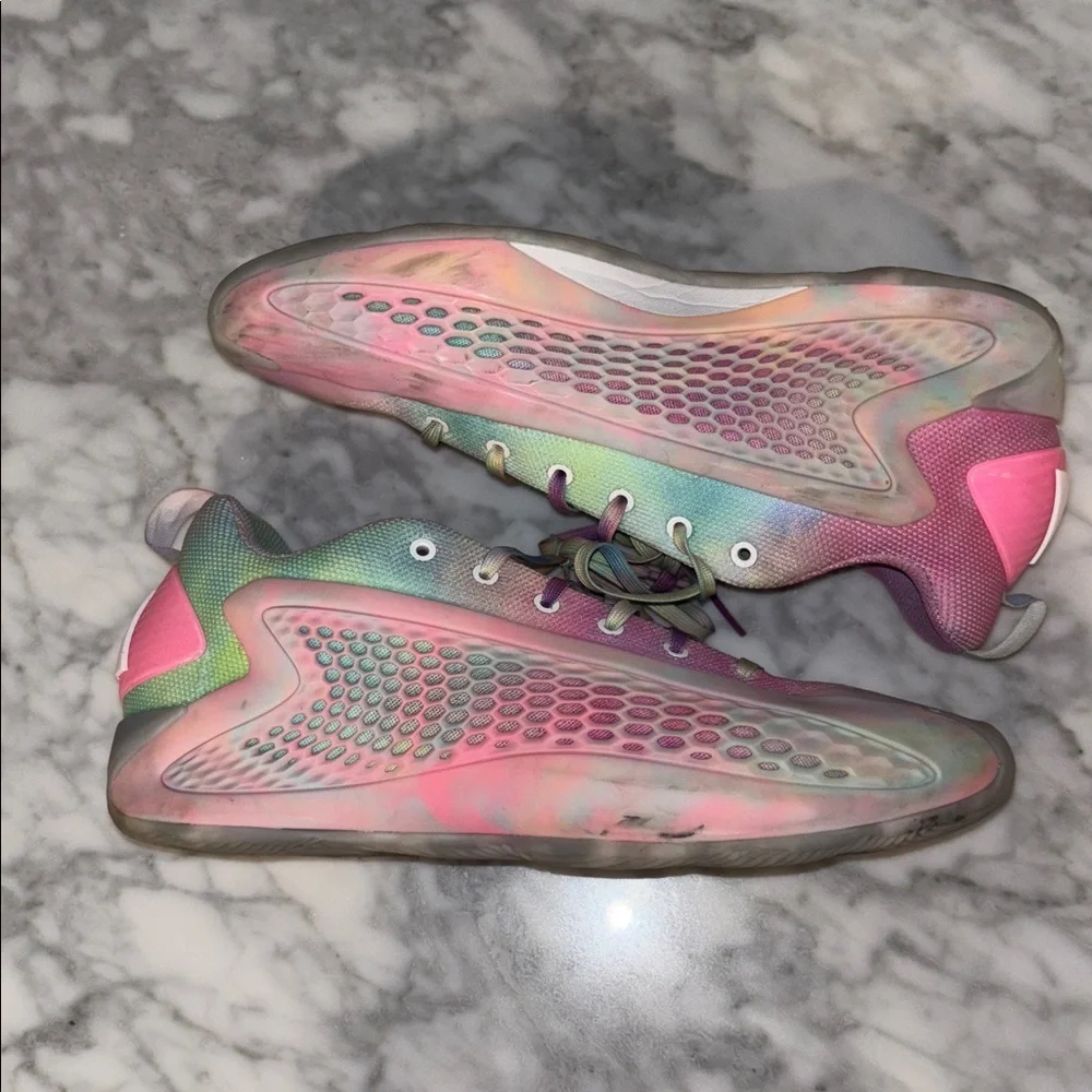 Adidas Anthony Edward’s “Tie Dye” low, 9M, NO BOX